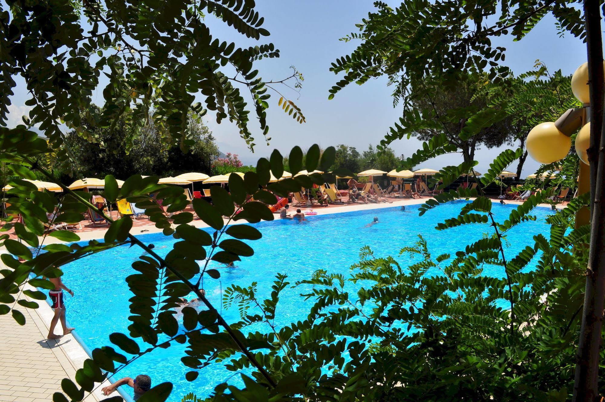 Club Residence Pianetamaratea Σάντα Κατερίνα Εξωτερικό φωτογραφία